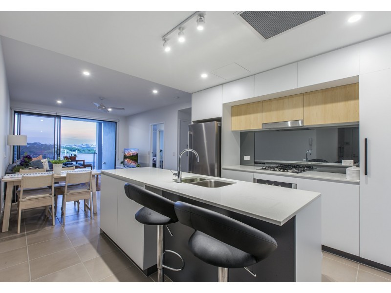 Unit 223/52 Grantson Street, Windsor QLD 4030