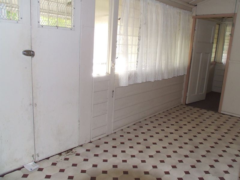 18 Harrowby Street, Corinda QLD 4075