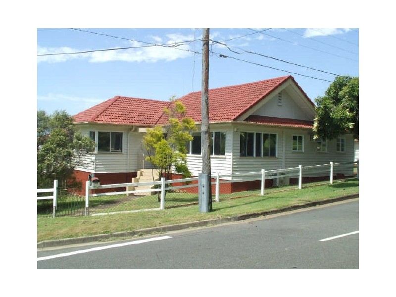 28 Weal Avenue, Tarragindi QLD 4121