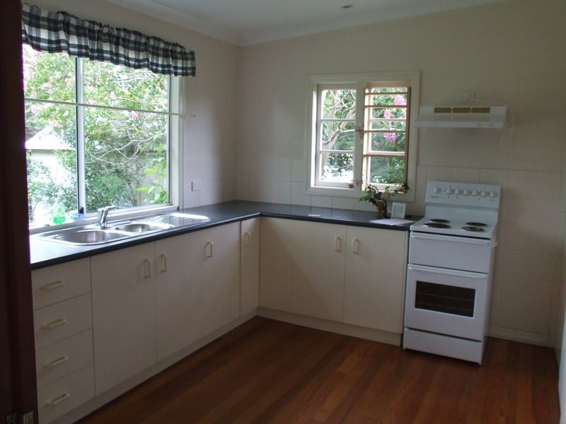 10 Glencoe Avenue, Tarragindi QLD 4121