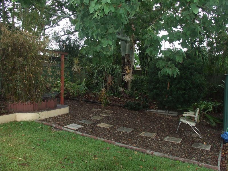 8 Burgess Street, Salisbury QLD 4107