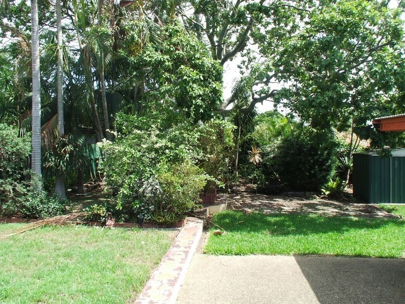 8 Burgess Street, Salisbury QLD 4107