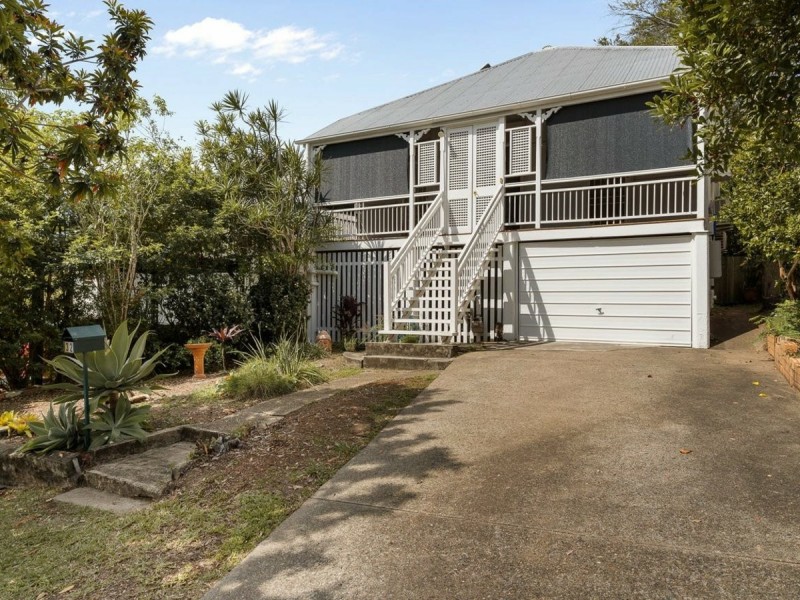 32 Caroline Street, Annerley QLD 4103