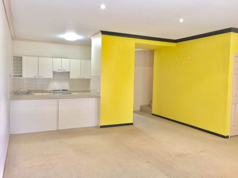 2/47 Bledisloe Street, Fairfield QLD 4103