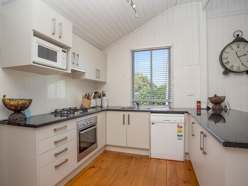 20 Devon Street, Annerley QLD 4103