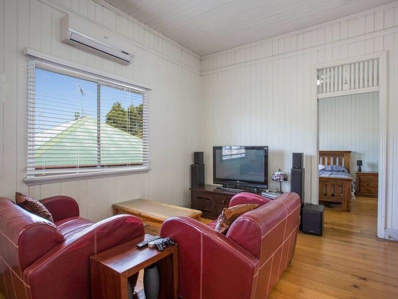 20 Devon Street, Annerley QLD 4103