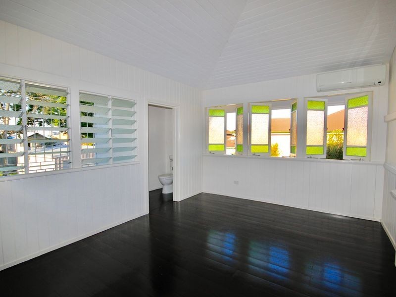 17 Albert Street, Woolloongabba QLD 4102