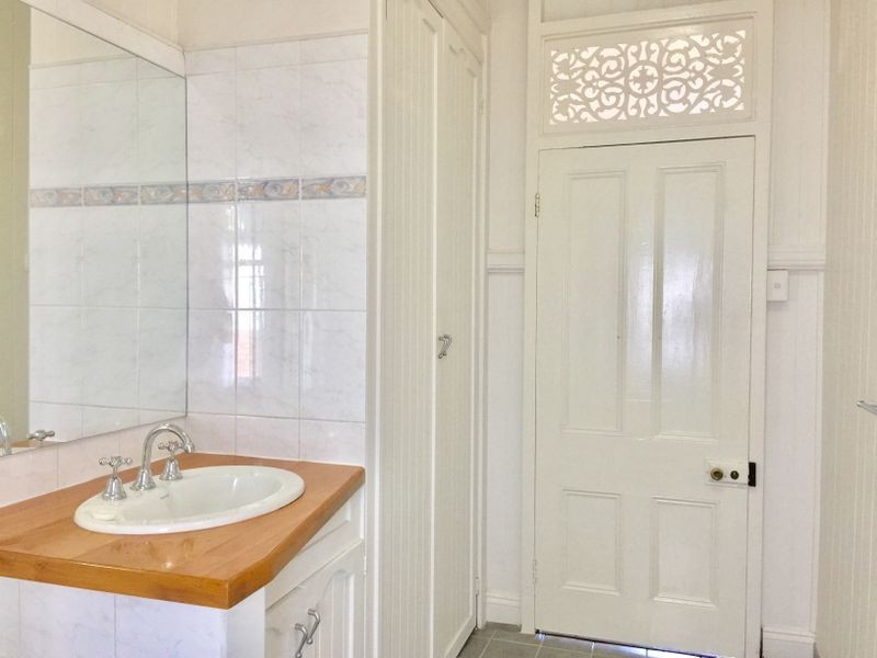 17 Albert Street, Woolloongabba QLD 4102