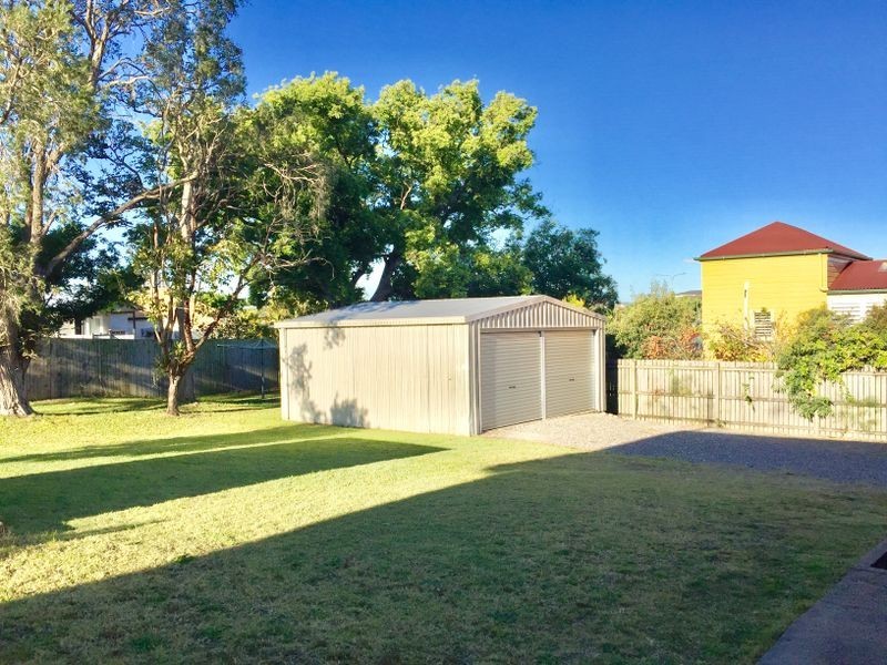 17 Albert Street, Woolloongabba QLD 4102