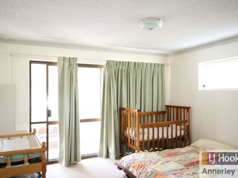 5/36 Rolle Street, Holland Park West QLD 4121