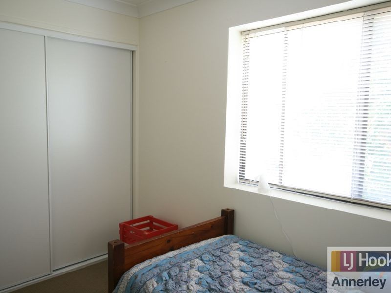 5/36 Rolle Street, Holland Park West QLD 4121