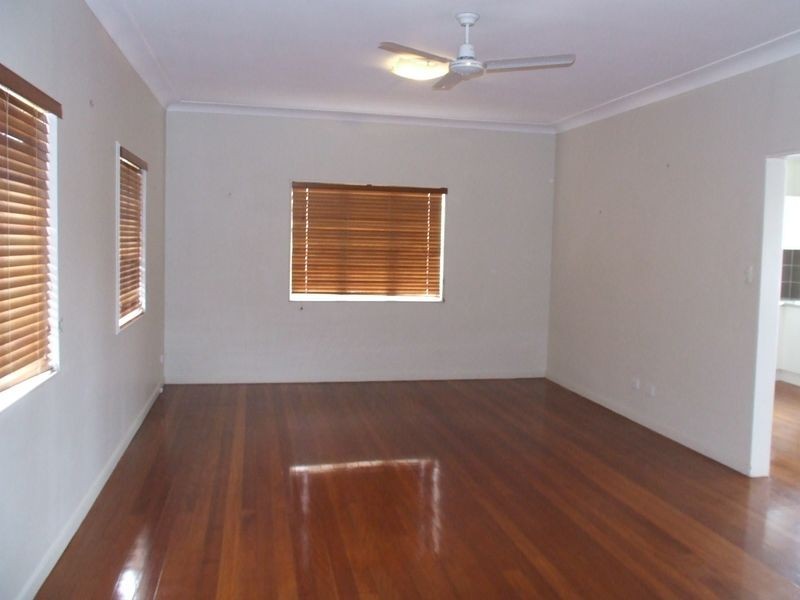 42 Vista Avenue, Tarragindi QLD 4121