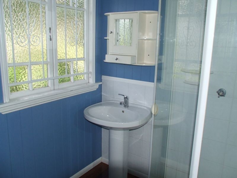 124 Waverley Street, Annerley QLD 4103