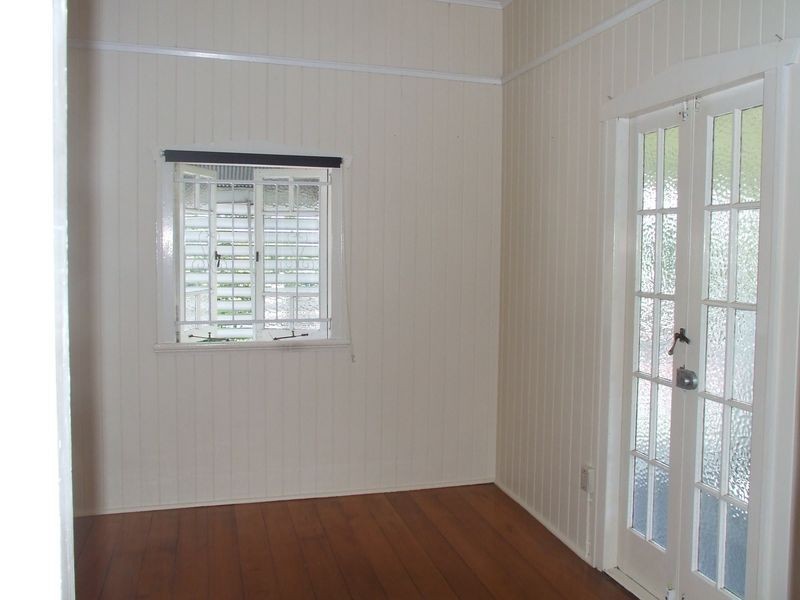 124 Waverley Street, Annerley QLD 4103