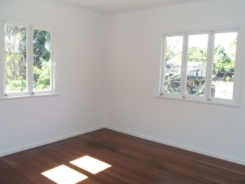 24 Darnley Street, Rocklea QLD 4106