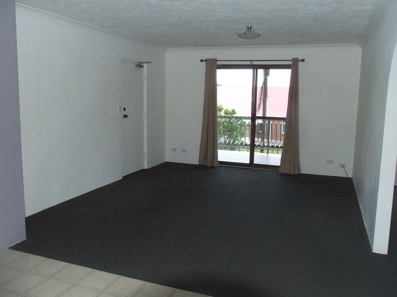 2/32 Gainsborough Street, Moorooka QLD 4105