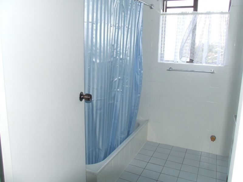 2/32 Gainsborough Street, Moorooka QLD 4105