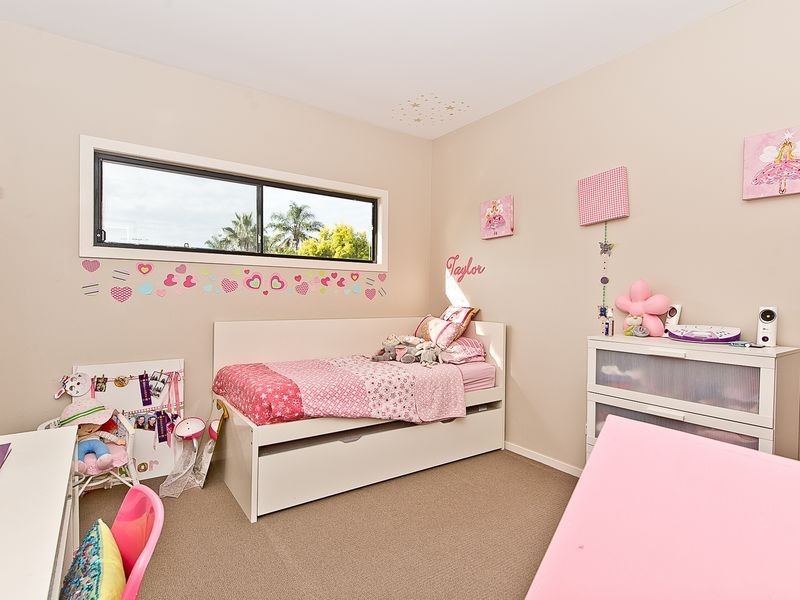 16 Shaftesbury Street, Tarragindi QLD 4121