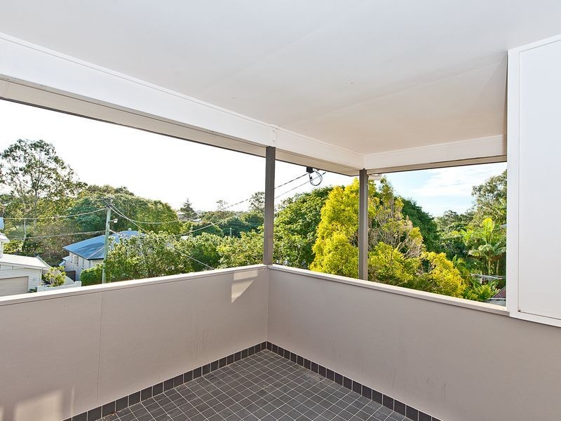 16 Shaftesbury Street, Tarragindi QLD 4121