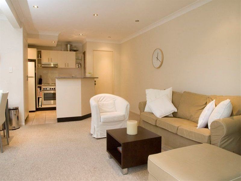 6/11 Holmes Street, Moorooka QLD 4105