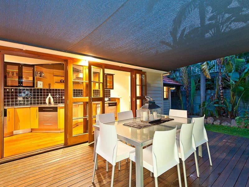 22 Pallaranda Street, Tarragindi QLD 4121