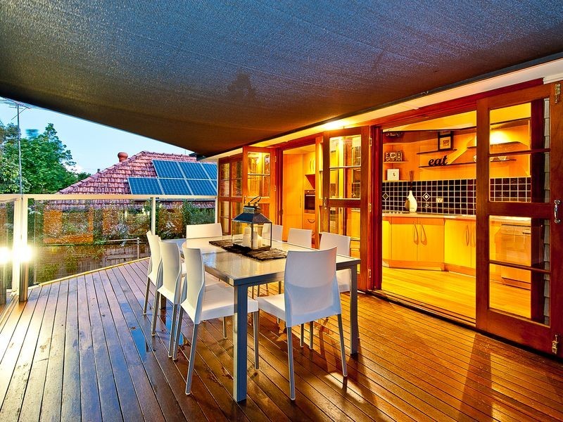 22 Pallaranda Street, Tarragindi QLD 4121