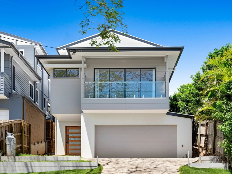 54 Dunrod Street, Holland Park West QLD 4121