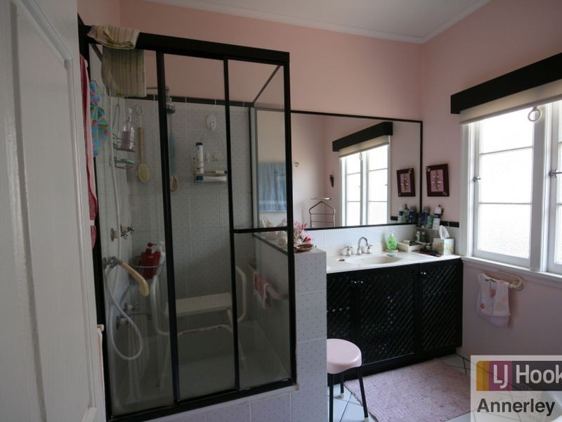 123 Andrew Avenue, Tarragindi QLD 4121