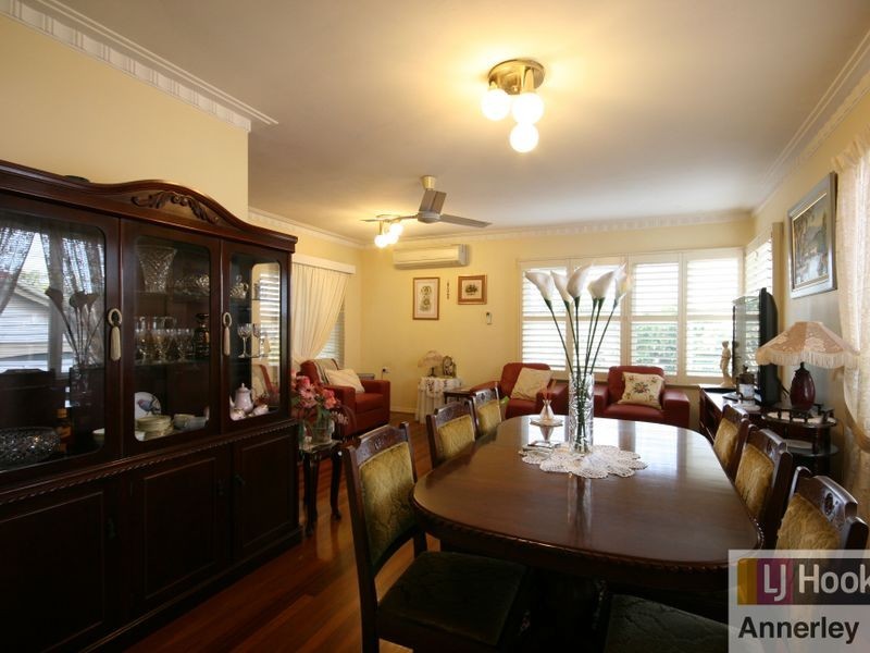 56 Ellesmere Street, Yeronga QLD 4104
