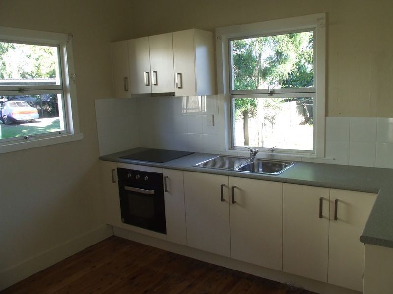 39 Brooke Street, Rocklea QLD 4106