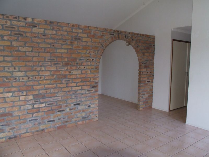 16 Moorabbin Drive, Carina QLD 4152