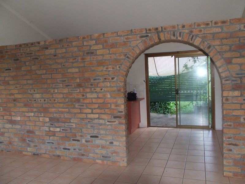 16 Moorabbin Drive, Carina QLD 4152