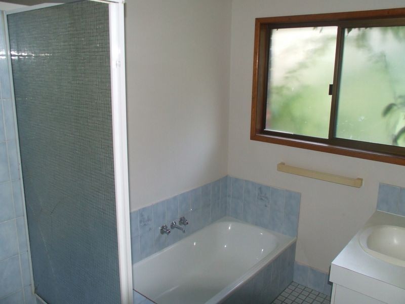 16 Moorabbin Drive, Carina QLD 4152