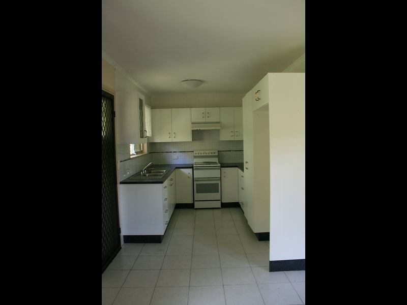 130 Fegen Drive, Moorooka QLD 4105