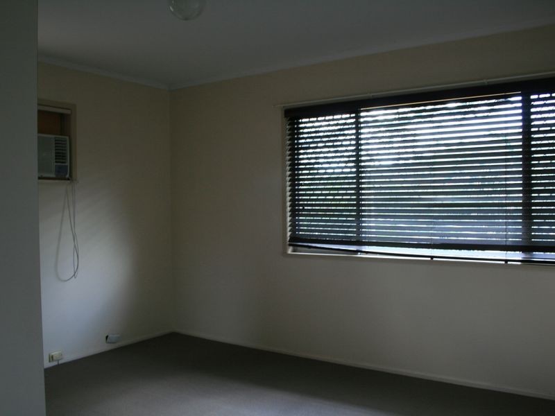 130 Fegen Drive, Moorooka QLD 4105