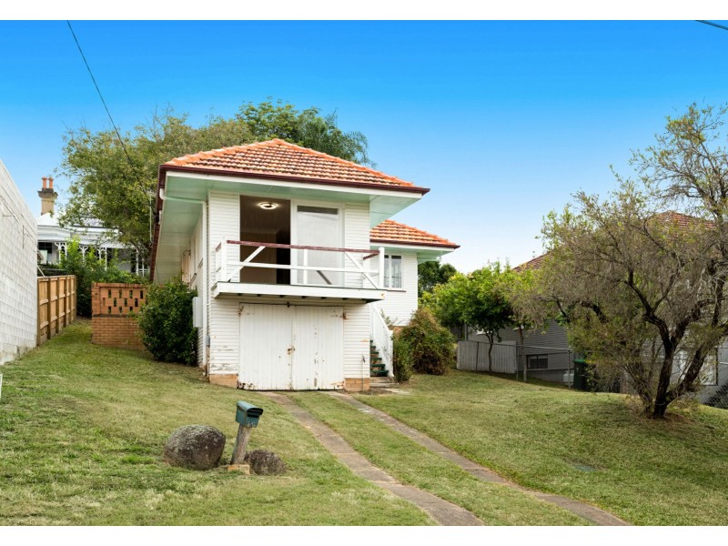 10 Allamanda Street, Fairfield QLD 4103