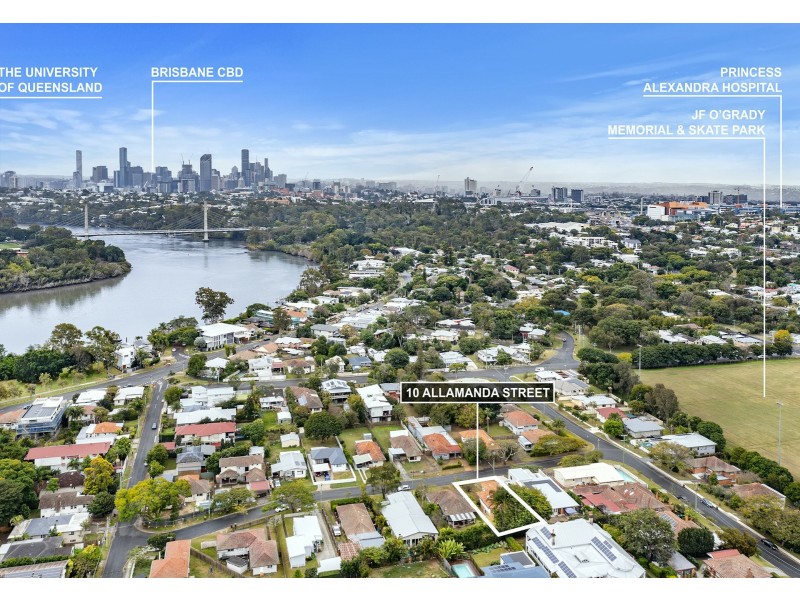 10 Allamanda Street, Fairfield QLD 4103