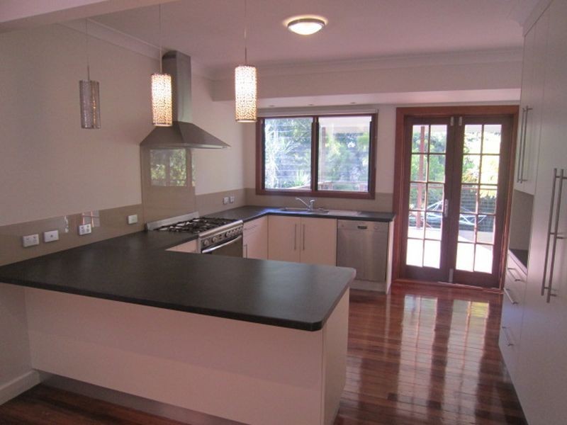 9 Barr Street, Tarragindi QLD 4121