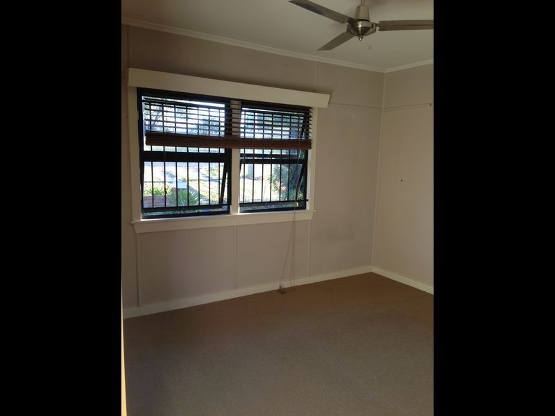 72 Sunshine Ave, Tarragindi QLD 4121