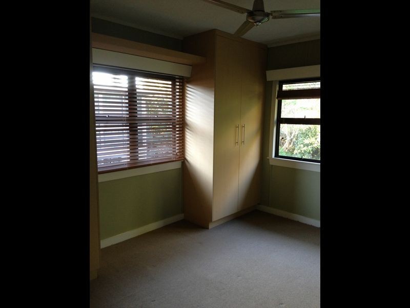 72 Sunshine Ave, Tarragindi QLD 4121