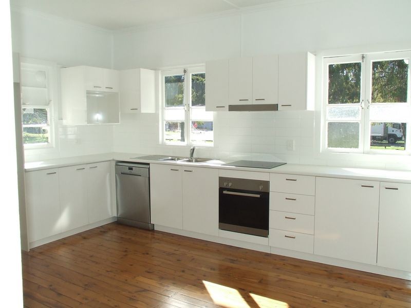 7 Delville Avenue, Moorooka QLD 4105