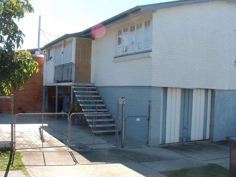 9 Ellesmere Street, Yeronga QLD 4104