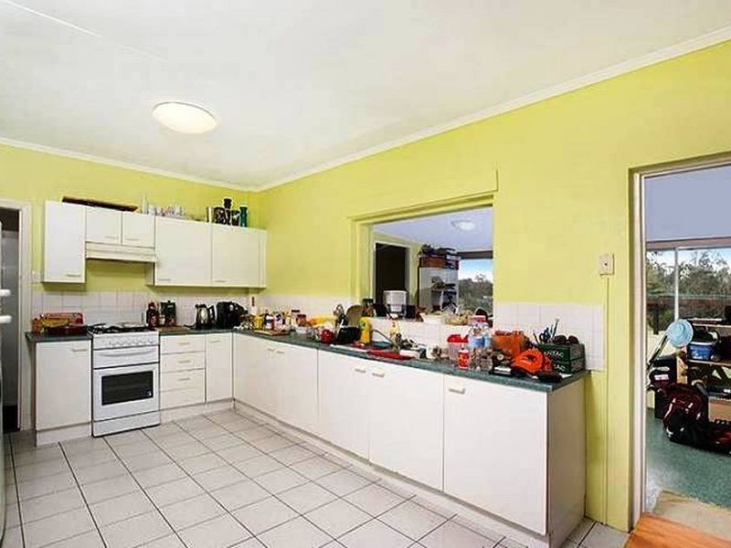 96 White Street, Graceville QLD 4075