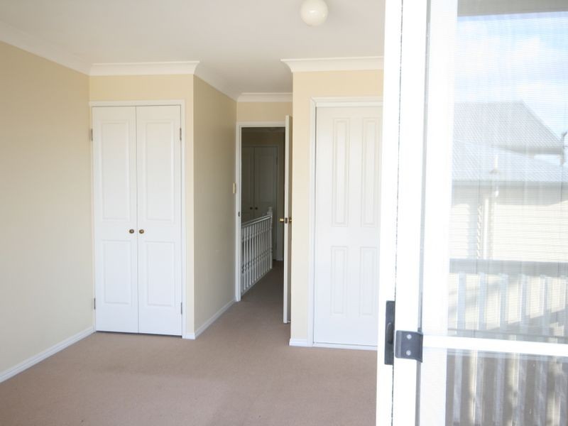 2/20 Venner Road, Annerley QLD 4103