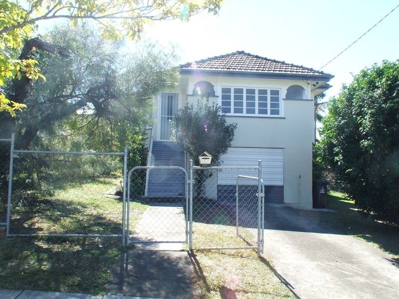 30 Chester Road, Annerley QLD 4103