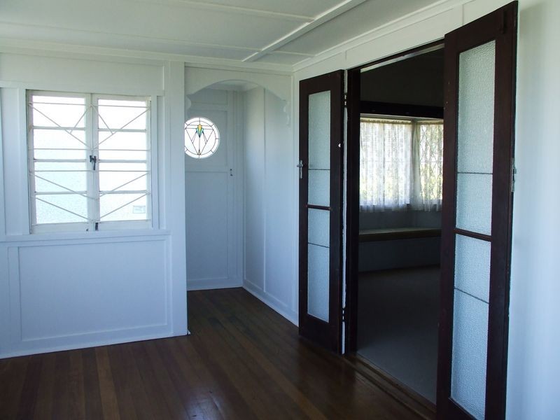 30 Chester Road, Annerley QLD 4103