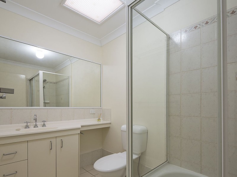 1/37 Querrin Street, Yeronga QLD 4104