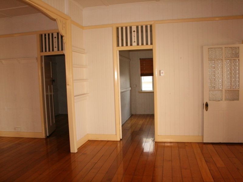 12 Vendale Avenue, Moorooka QLD 4105