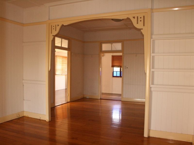 12 Vendale Avenue, Moorooka QLD 4105