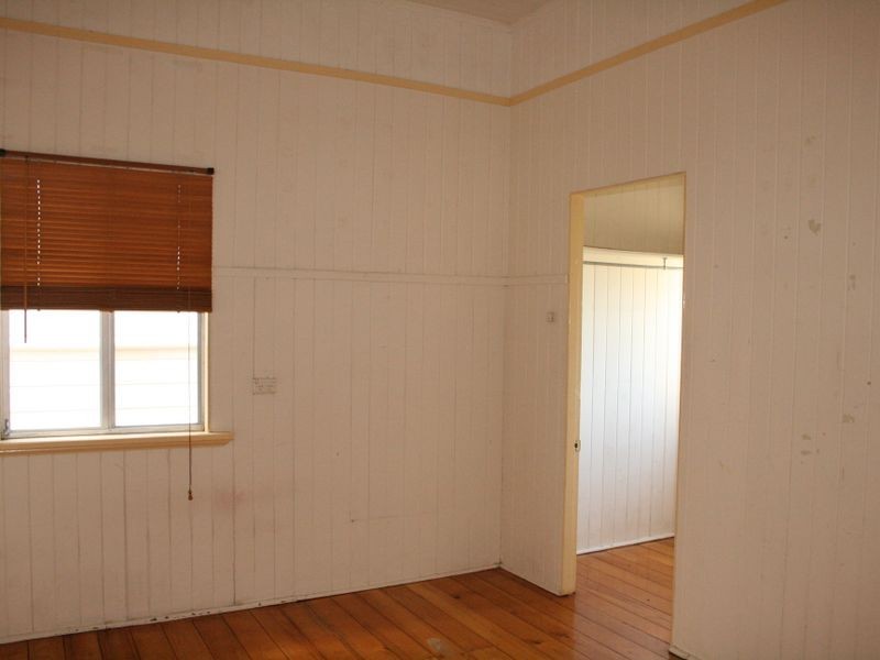 12 Vendale Avenue, Moorooka QLD 4105